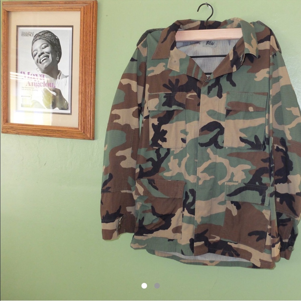 Camo ( Army ) Jacket •